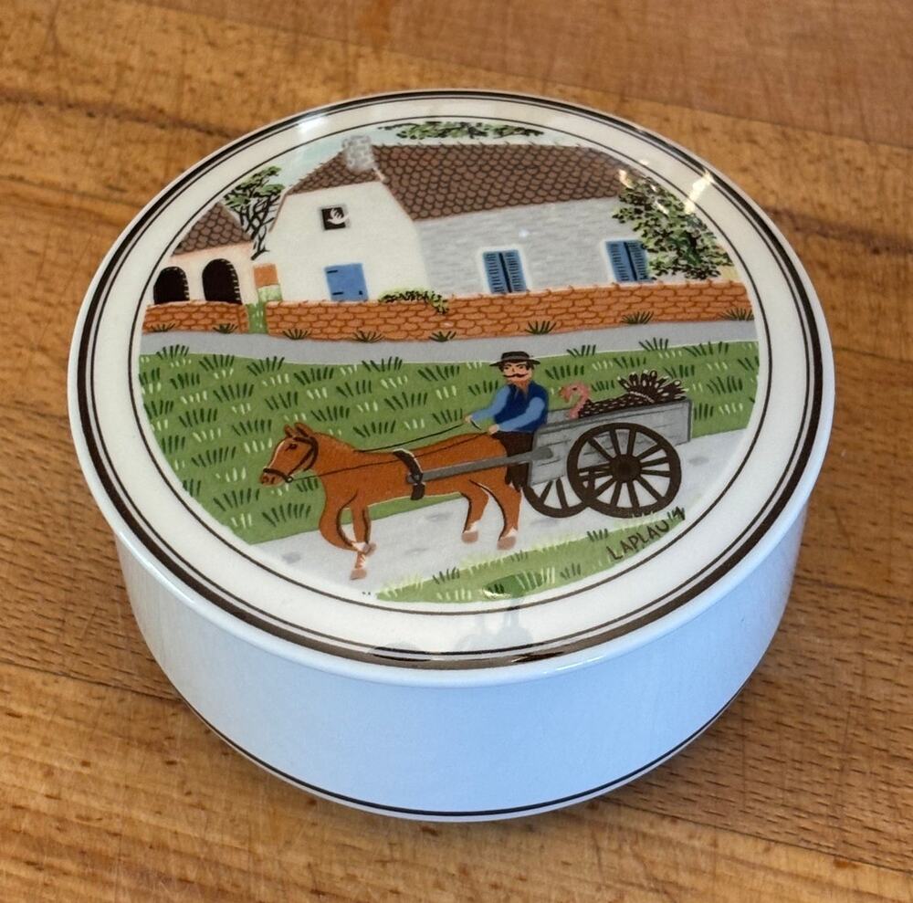 Vintage Villeroy & Boch Design Naif Laplau Lidded Trinket Box Horse Cart 4"